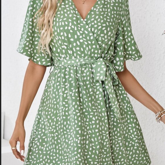 Printed Mini Dress Women Fashion V Neck Short Sleeve Dresses - Picture 2 of 6